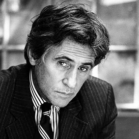 Gabriel Byrne